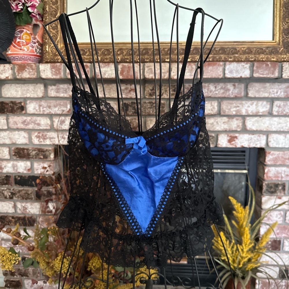 Y2K Blue Black Lace Satin Like Cami